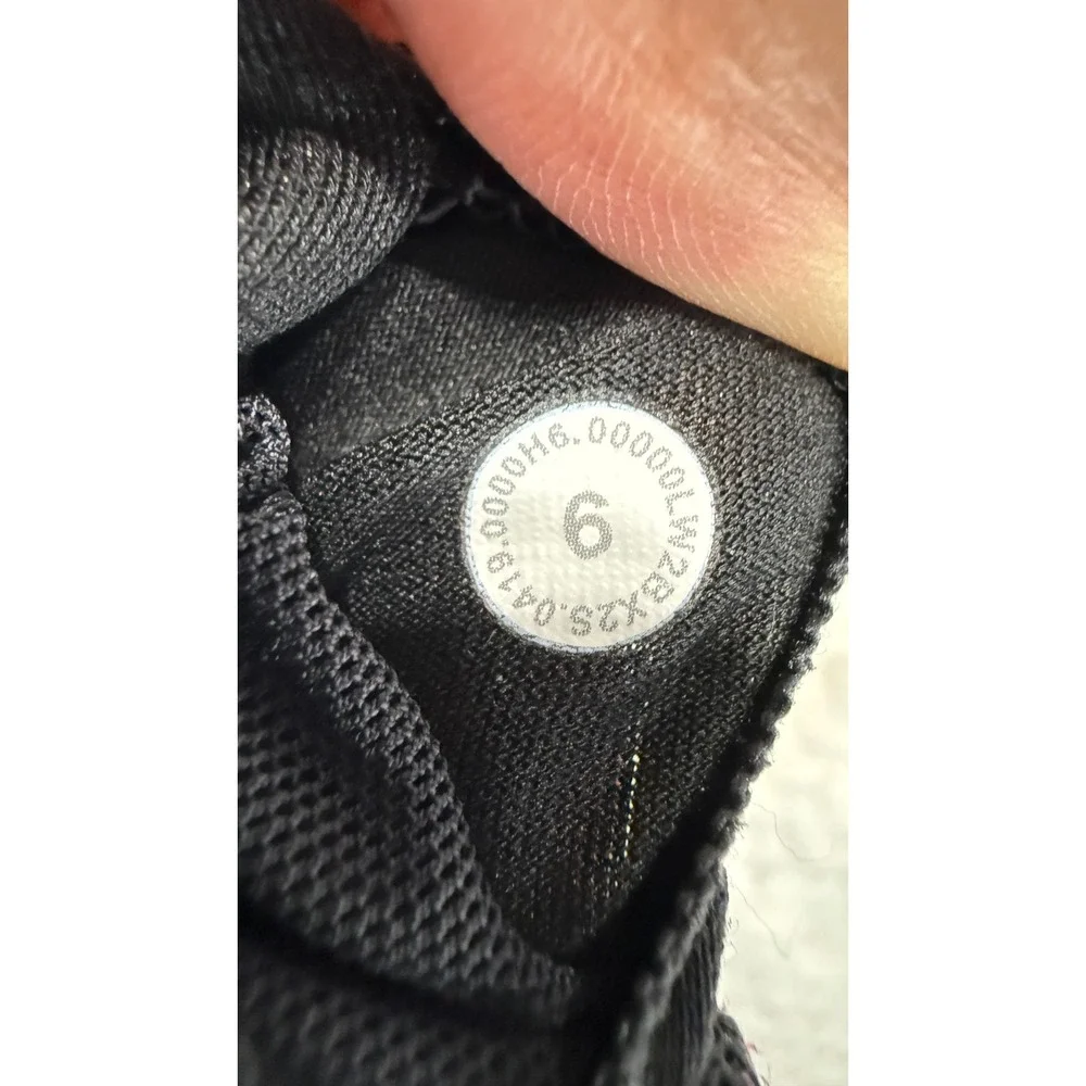 Lululemon free be